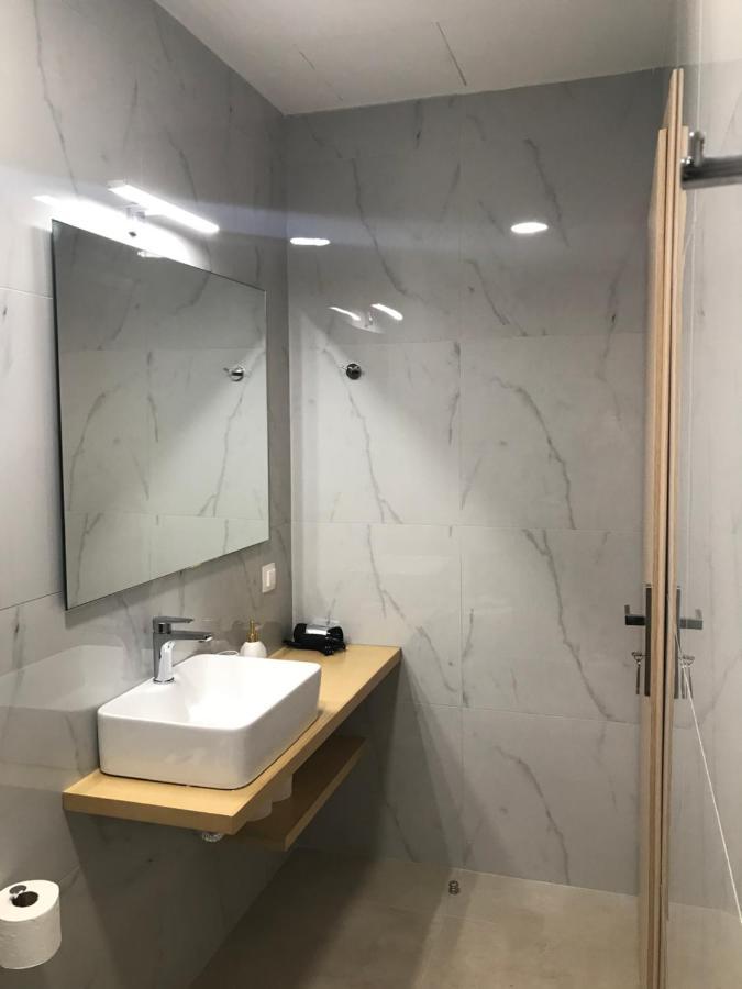 Galini Apartment'S-Suites Skaloti Ngoại thất bức ảnh