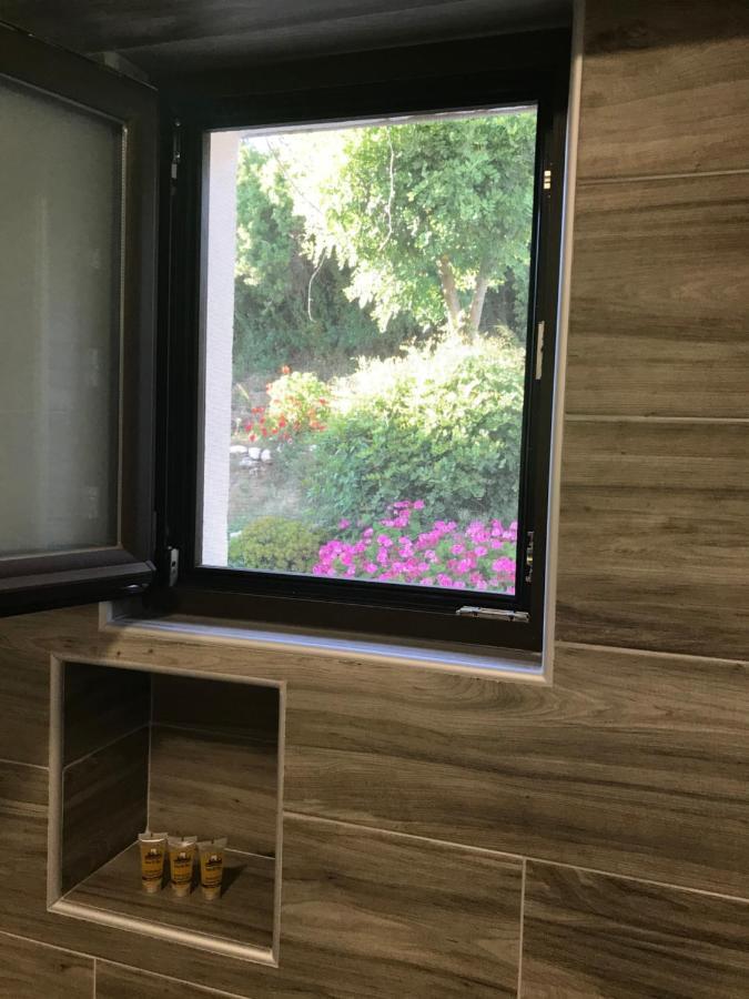 Galini Apartment'S-Suites Skaloti Ngoại thất bức ảnh