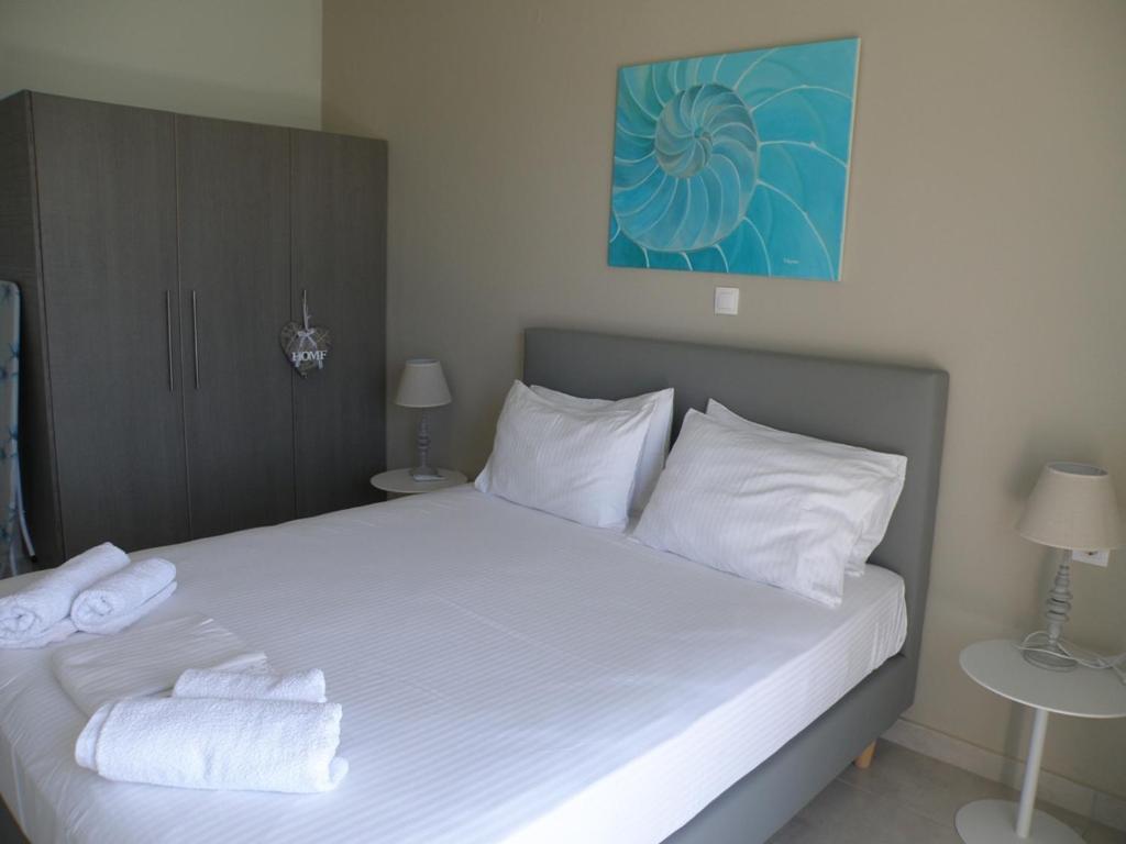 Galini Apartment'S-Suites Skaloti Ngoại thất bức ảnh