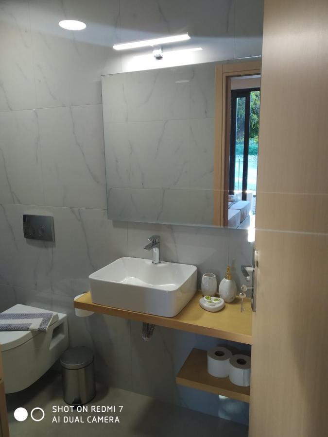 Galini Apartment'S-Suites Skaloti Ngoại thất bức ảnh